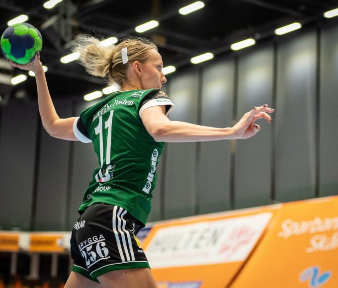 Qatar World Cup: Fans must show negative COVID-19 result